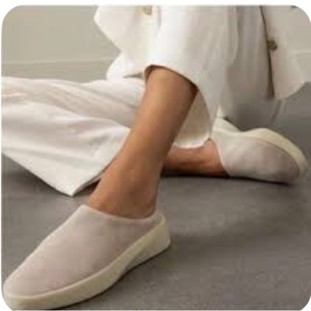 Minimalist Elevation Wolf & Shepherd Women’s spring Dress Sneakers size 7